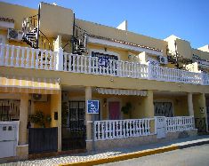 Comprar-Chalet-En-Los-Palacios-Y-Villafranca-De-58M.jpg