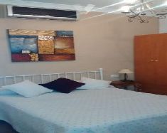 Chalet-En-Prado-Del-Rey.jpg