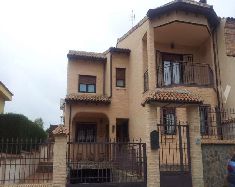 Chalet-En-Yeles.jpg