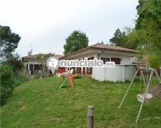 Comprar-Chalet-En-Riells-I-Viabrea-235-000E.jpg